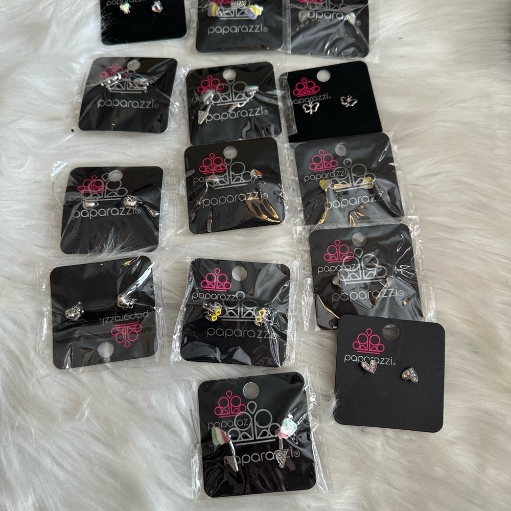 💜3/$15 Paparazzi Assorted Earrings Collection